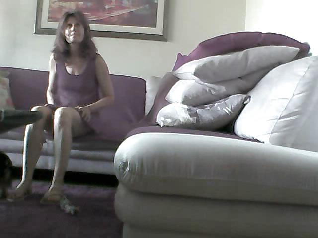 25P Wife On Hidden Cam