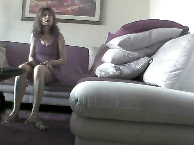 25P Wife On Hidden Cam