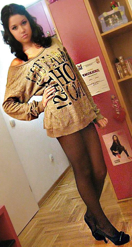 25P Serbian teens in pantyhose