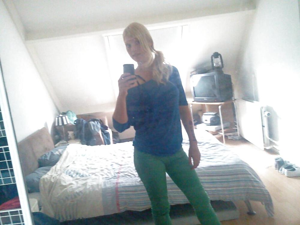25P Dutch slut 60