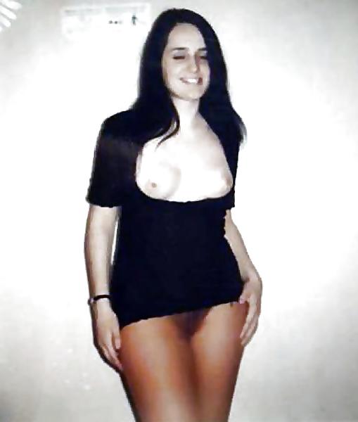 8P Elizabeth...a young and sexy LESBIAN friend