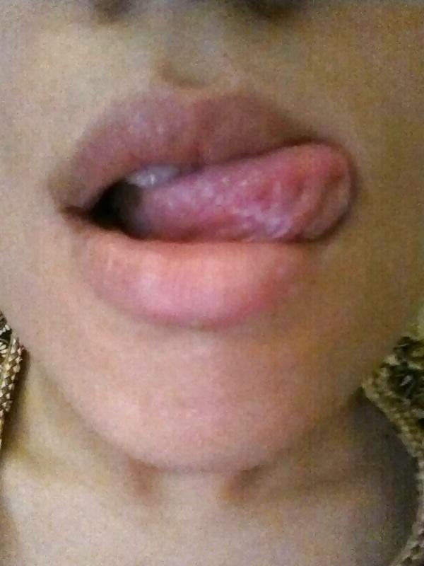 20P Sexy swinger friend taking self shots