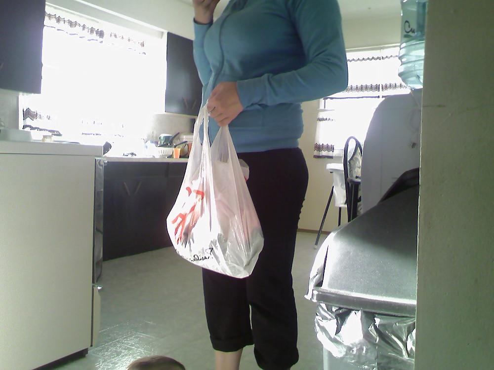 16P Sexy native chick