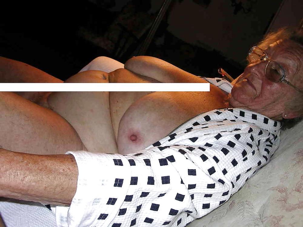 10P Fun at the nursing home