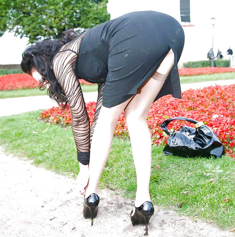25P Stockings and heels lovers paradise lll