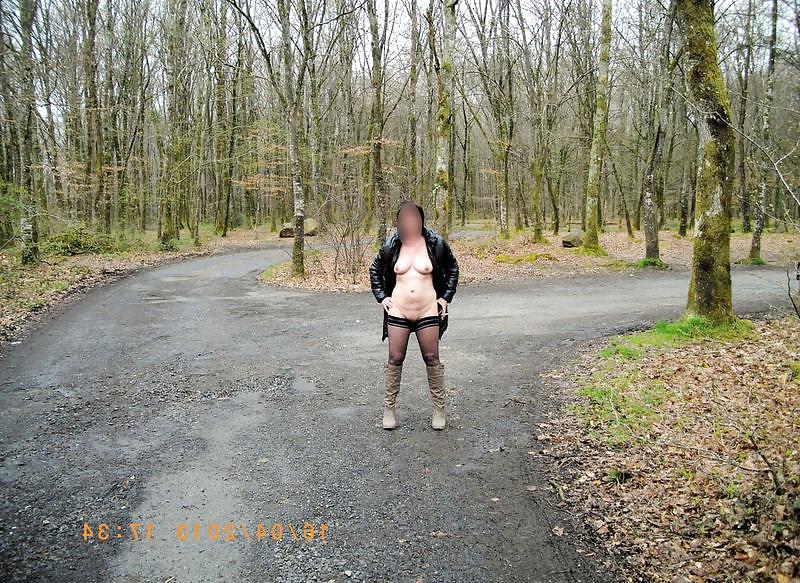 9P Stroll in the park