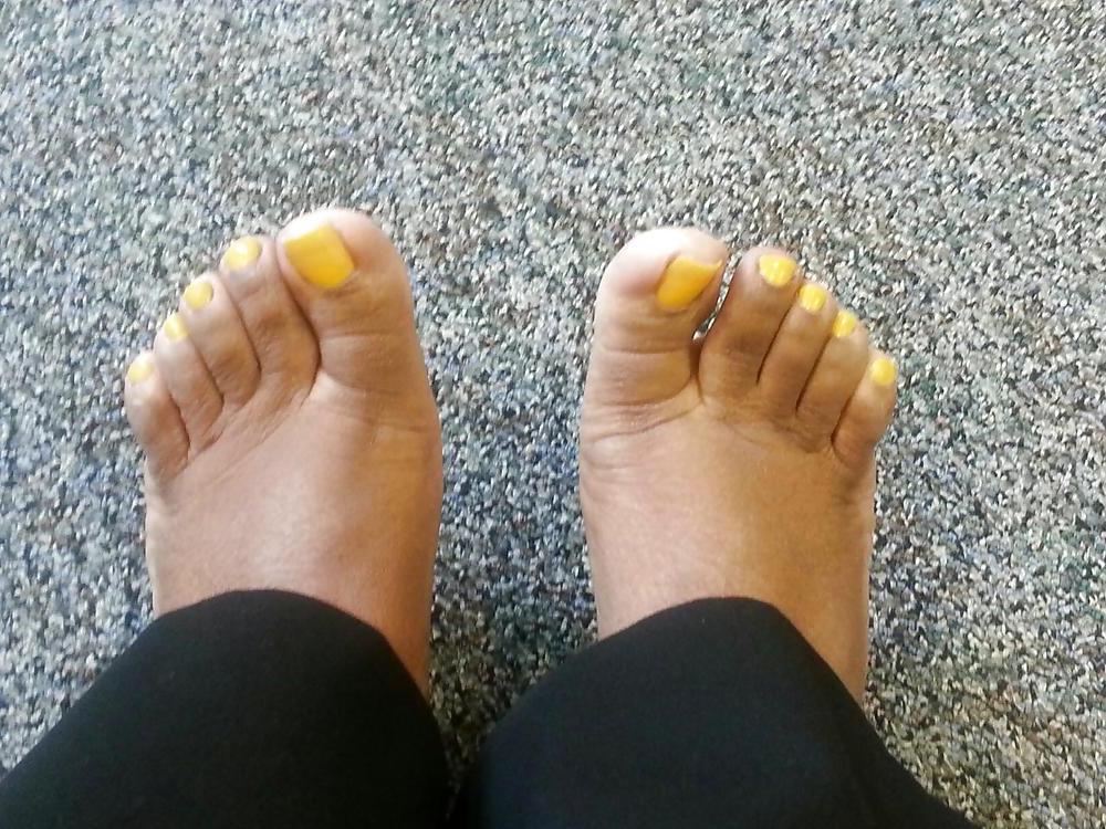 9P My homegirl feet and soles at home and work