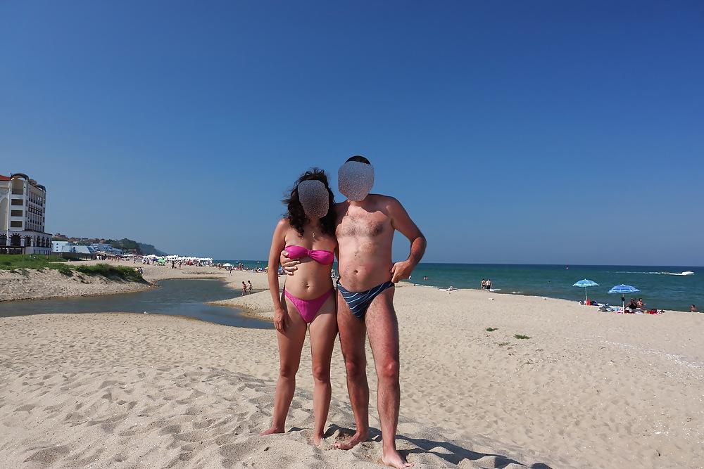 16P The sea with his brother