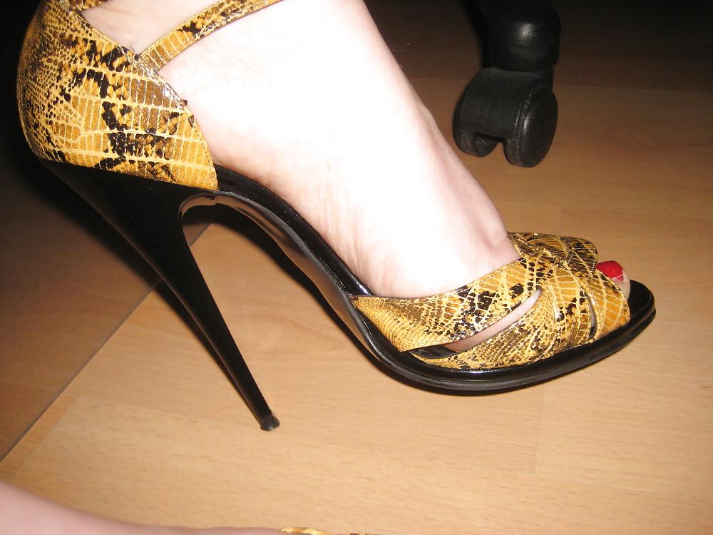 20P HH-Lovers More of Jules heels, shoes