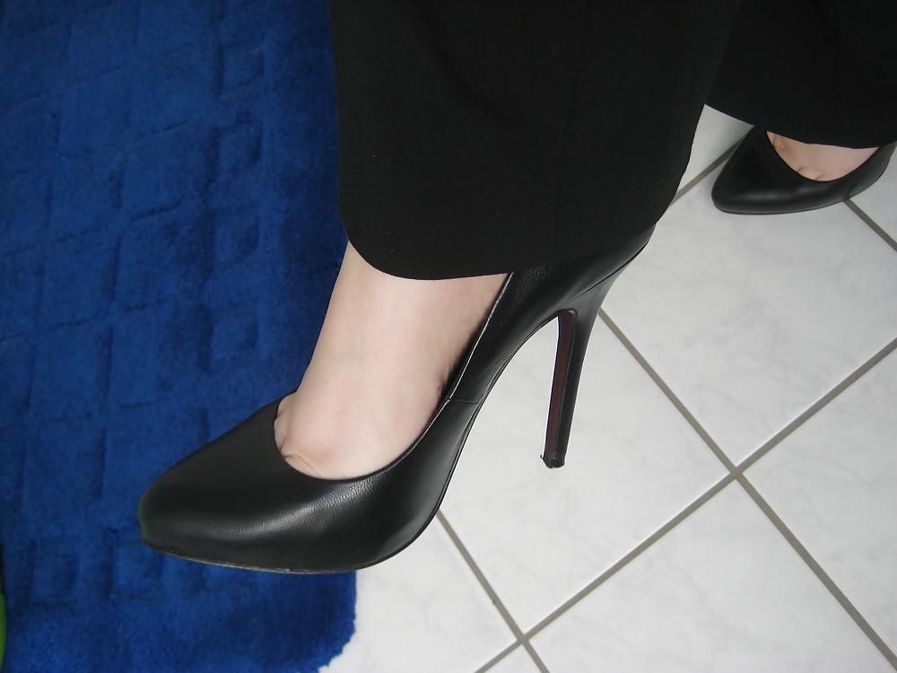 20P HH-Lovers More of Jules heels, shoes