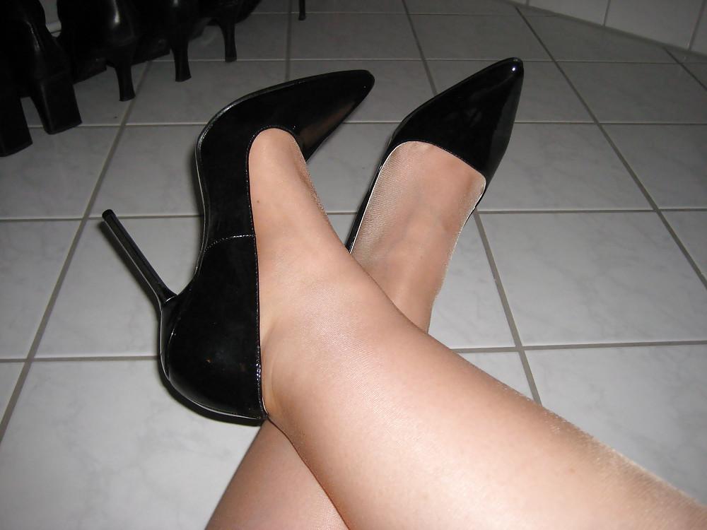 20P HH-Lovers More of Jules heels, shoes