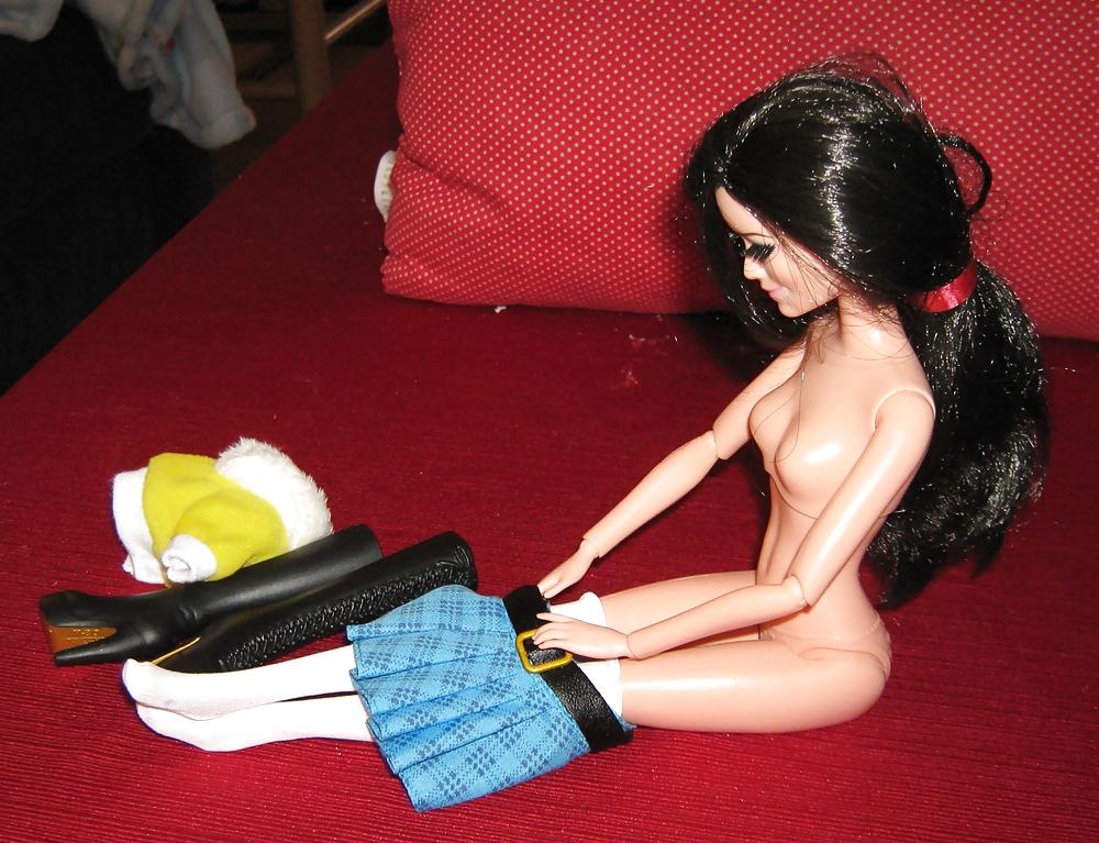 13P Doll Dress Up and Upskirt
