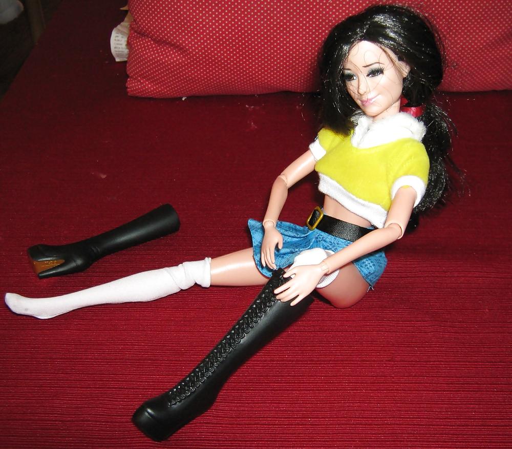 13P Doll Dress Up and Upskirt