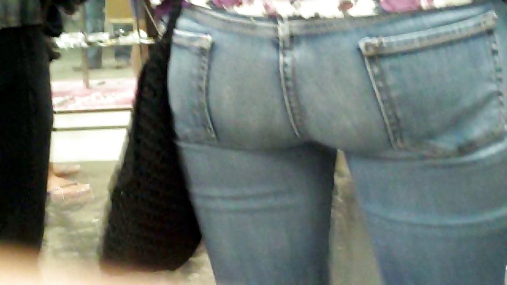 25P Love to look at ass & Butt in jeans pics