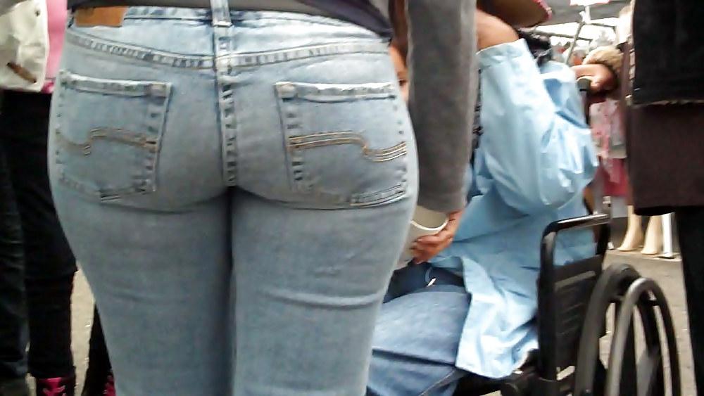 25P Love to look at ass & Butt in jeans pics