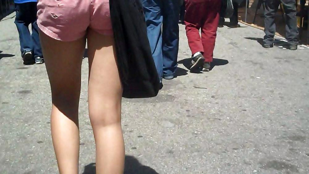 25P Love to look at ass & Butt in jeans pics
