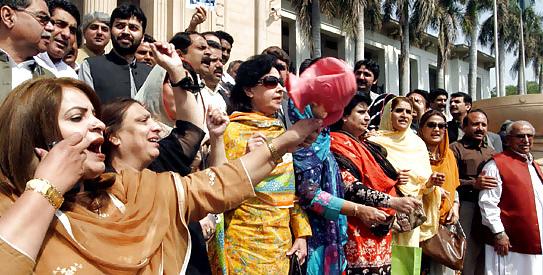 25P BANAZEER LOVERS