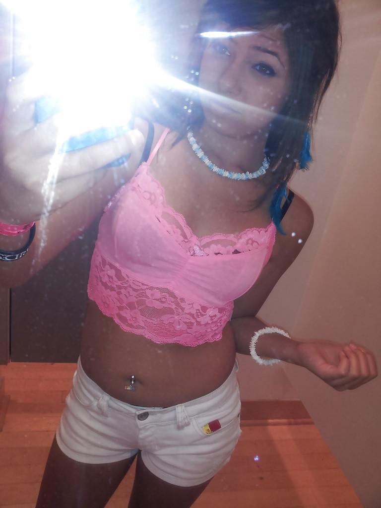 25P Cute Whore Girl Self Shot At Home