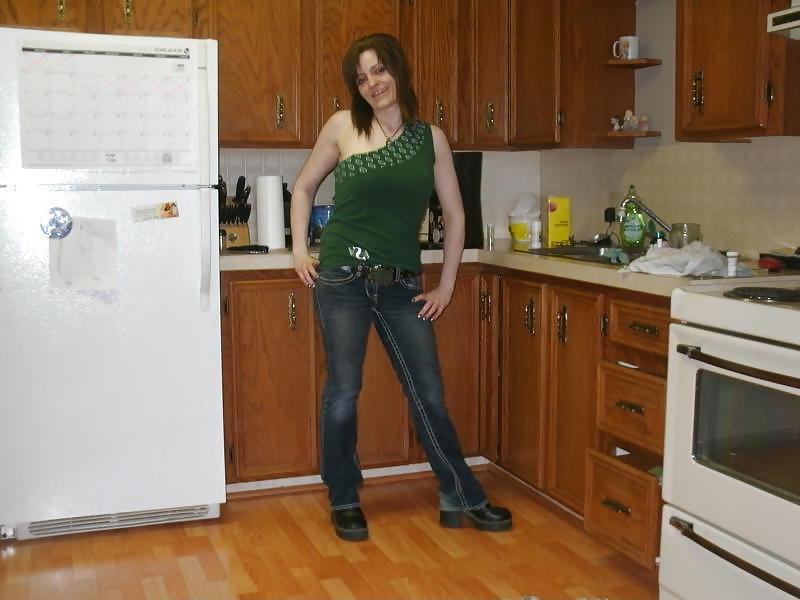 25P Humbolt Canadian Tire Milf