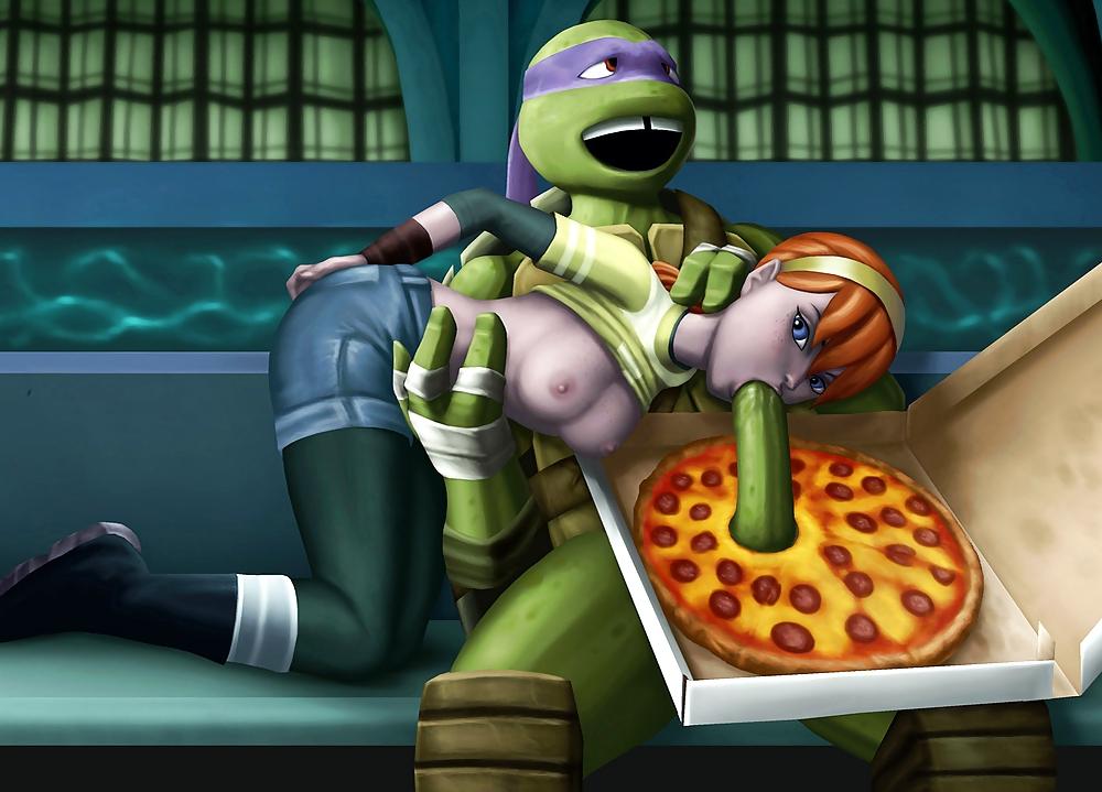 25P Drawn Hits - Toon Tits: The Green Horror