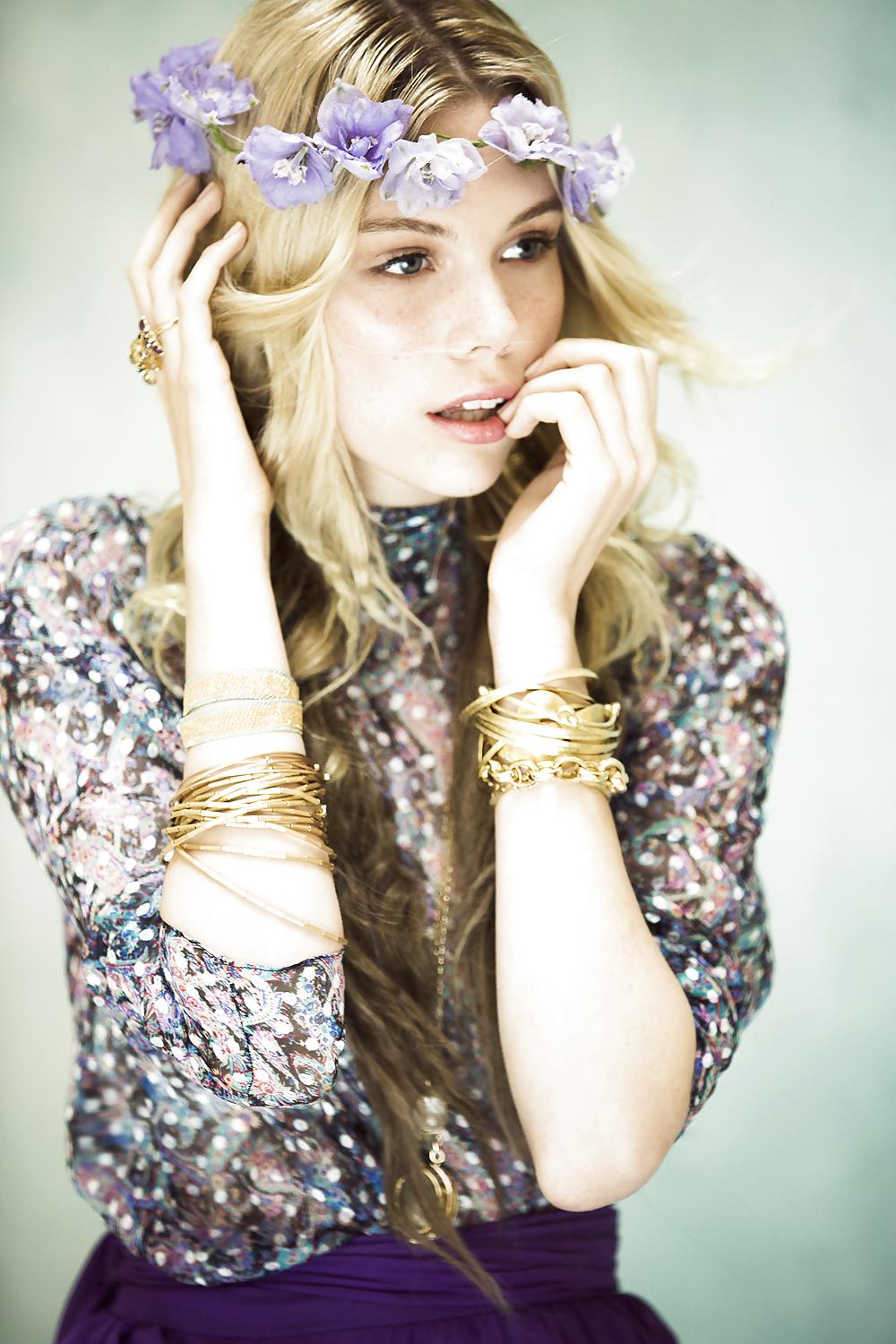 7P Bohemian hippy blonde