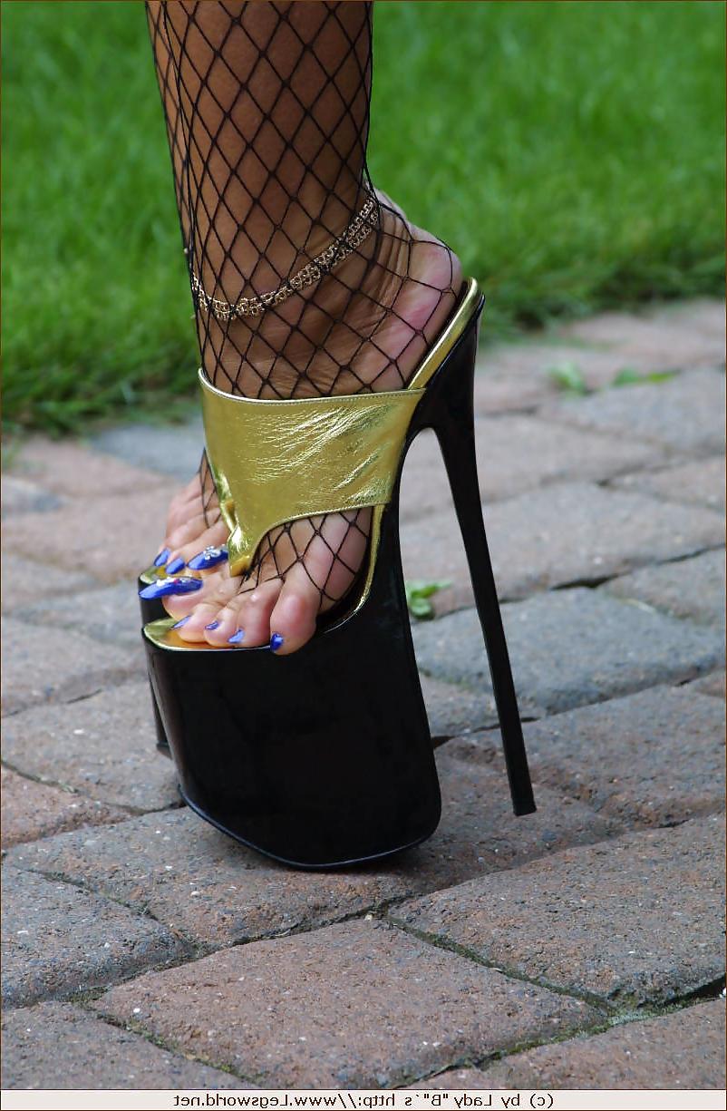 20P Lady B Amazing Super High Heel Platform Thong Sandals 