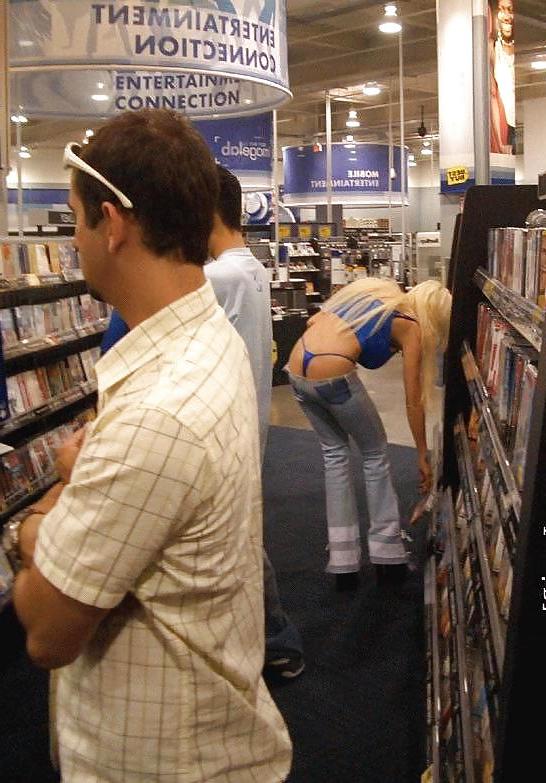 25P Thong lovers rejoice....