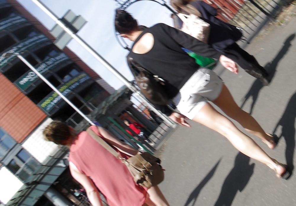 12P Park street voyeur