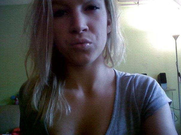 25P Dutch slut 19