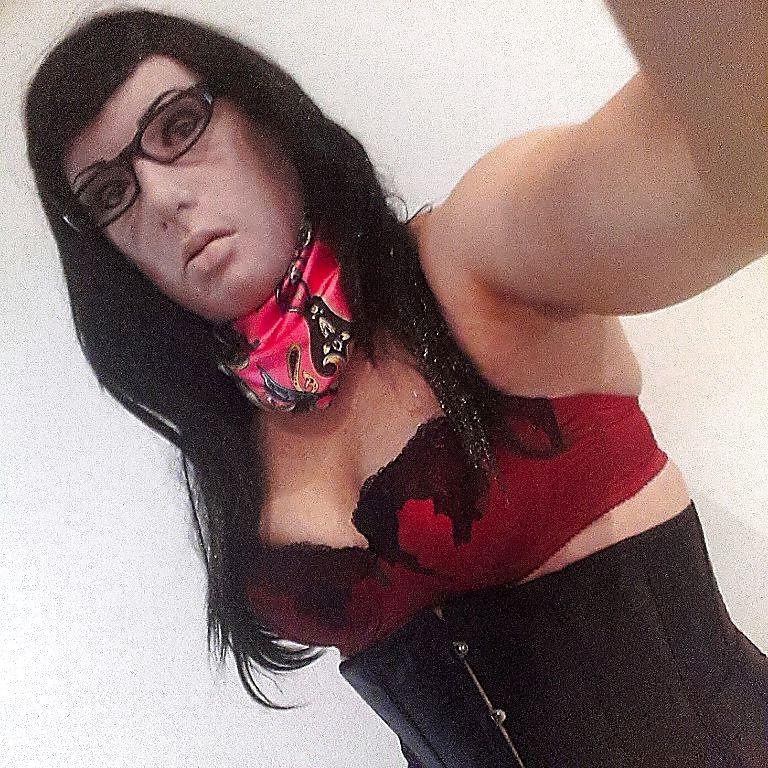 19P Bedroom bitch