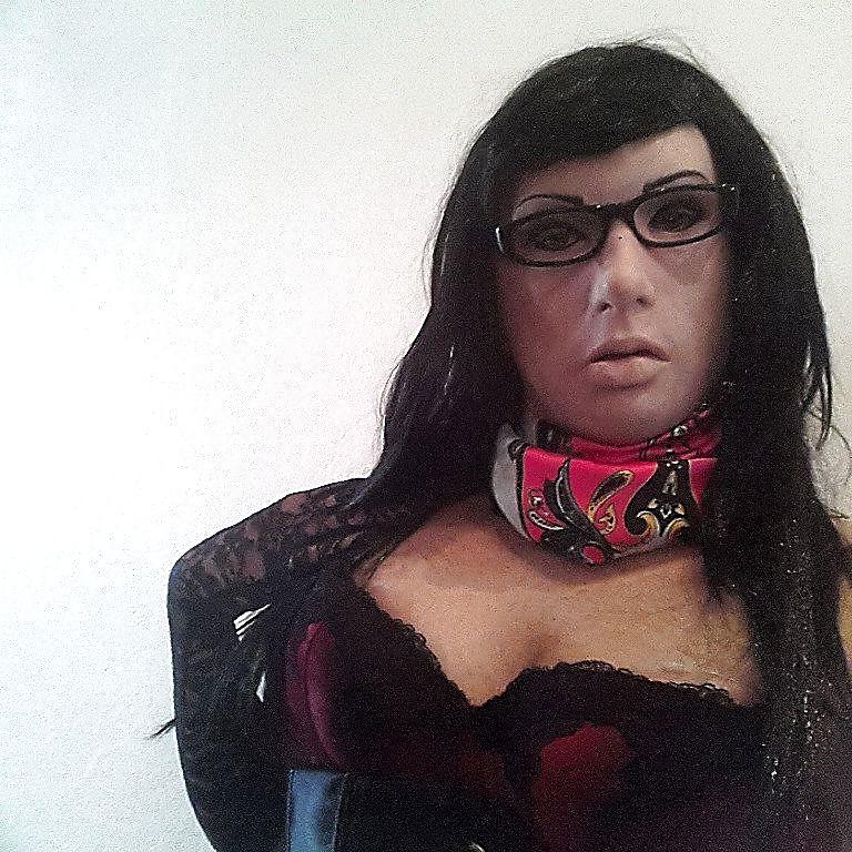 19P Bedroom bitch