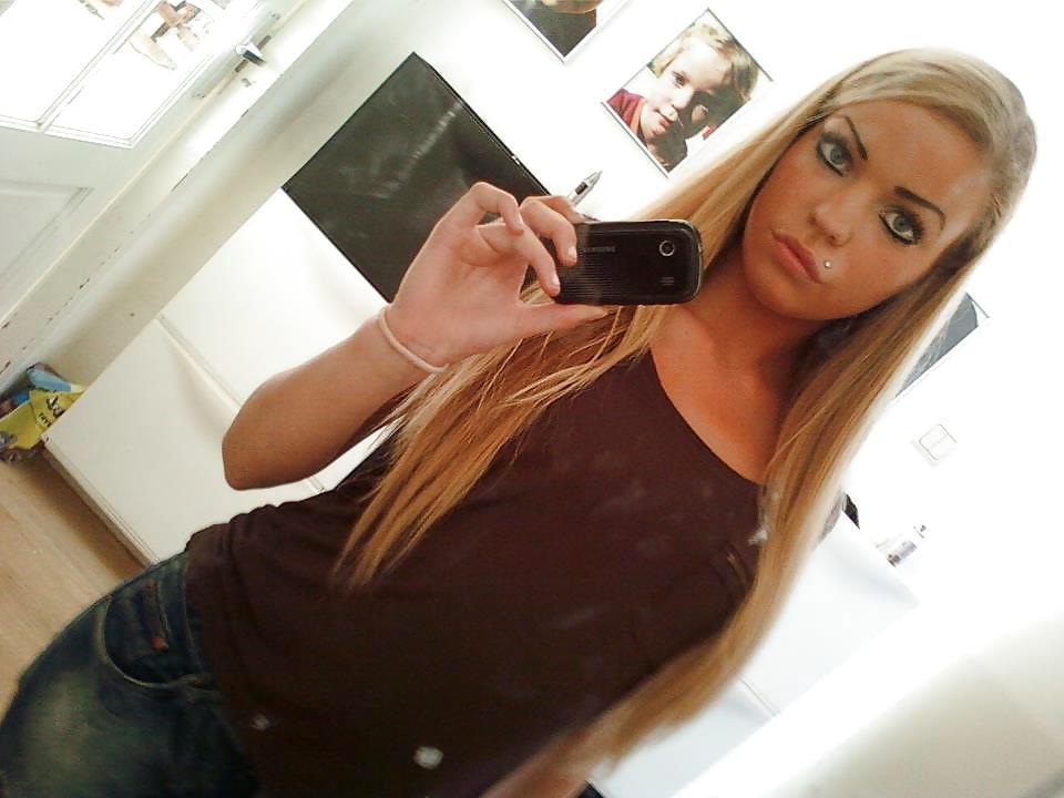 25P Dutch slut 35