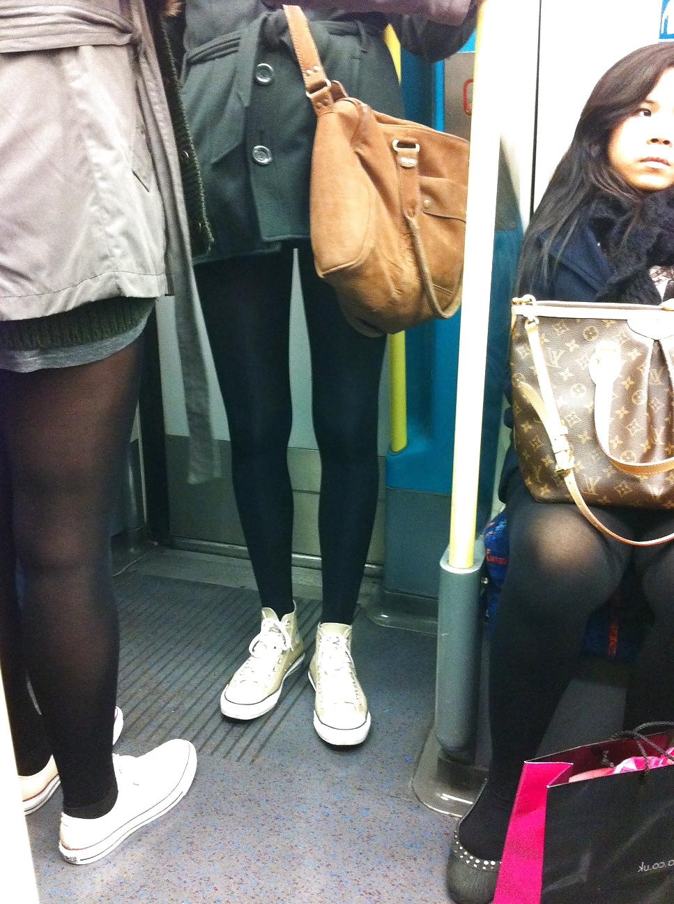 10P Pantyhose with Sneakers