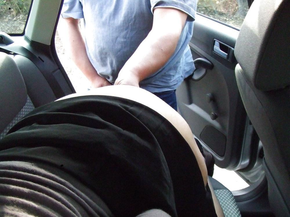 18P Mature Dogging Slut
