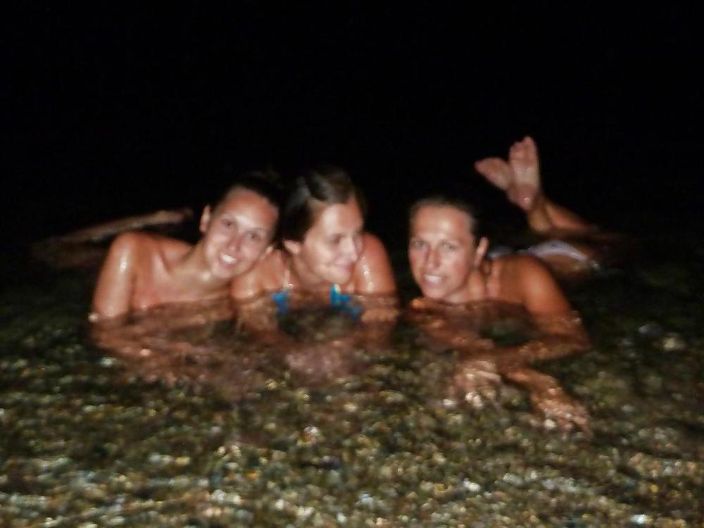 25P Teens on holiday