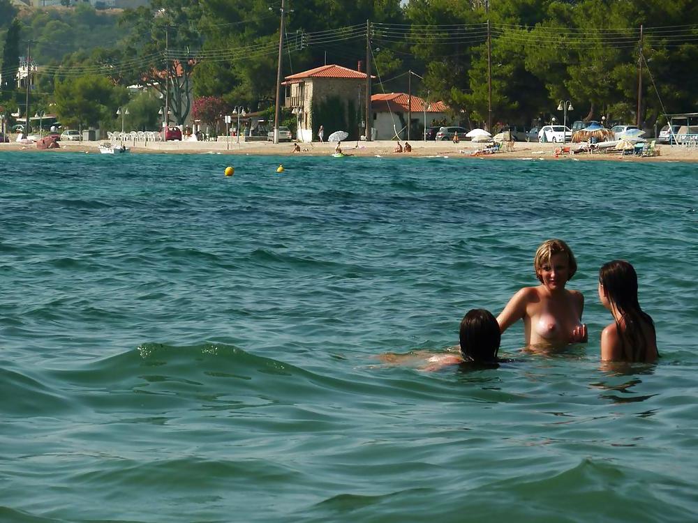 25P Teens on holiday