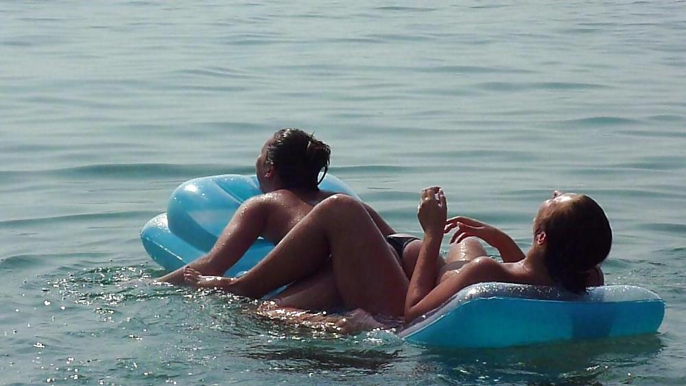 25P Teens on holiday