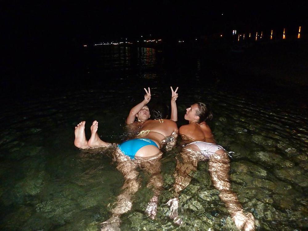 25P Teens on holiday