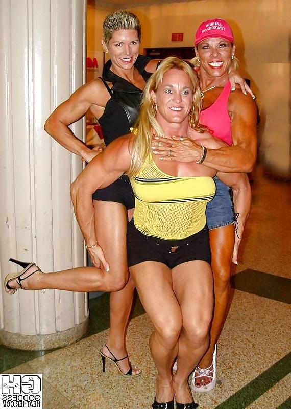 25P Muscle dyke mistress