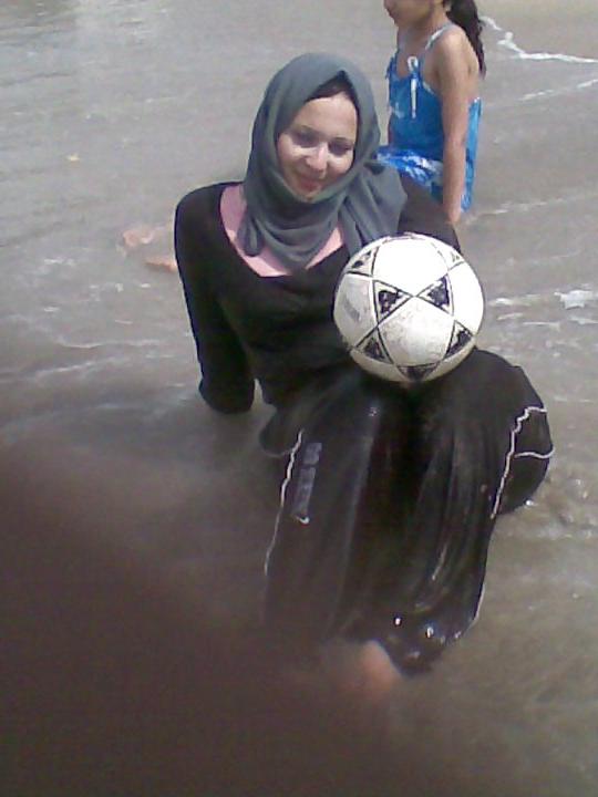 25P The full story of the Egyptian girl Maram