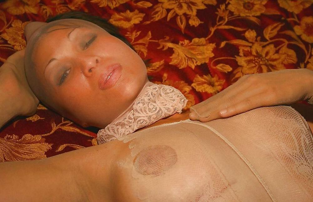 25P Pantyhose Encasement 2