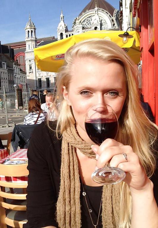 22P Dutch slut 26