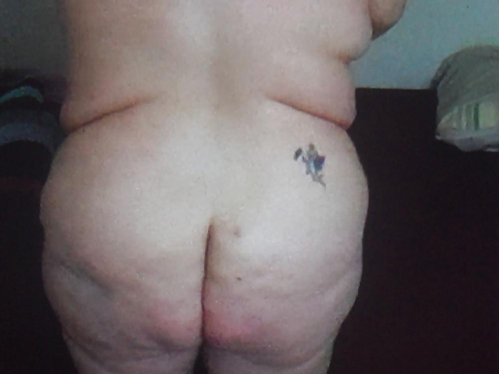 10P Thick white anal sex queen friend photos 15