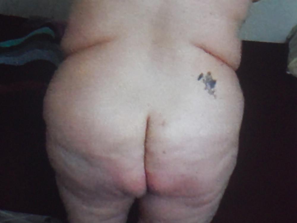 10P Thick white anal sex queen friend photos 15