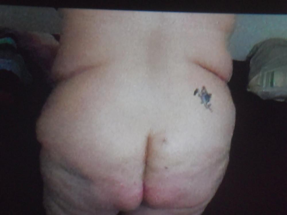 10P Thick white anal sex queen friend photos 15