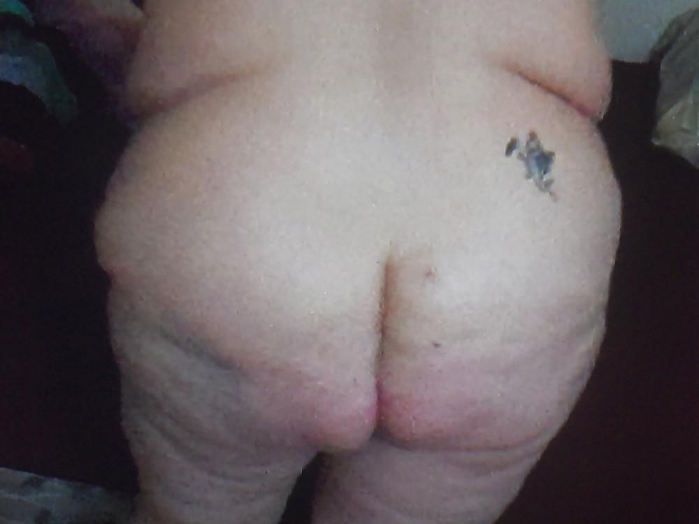 10P Thick white anal sex queen friend photos 15