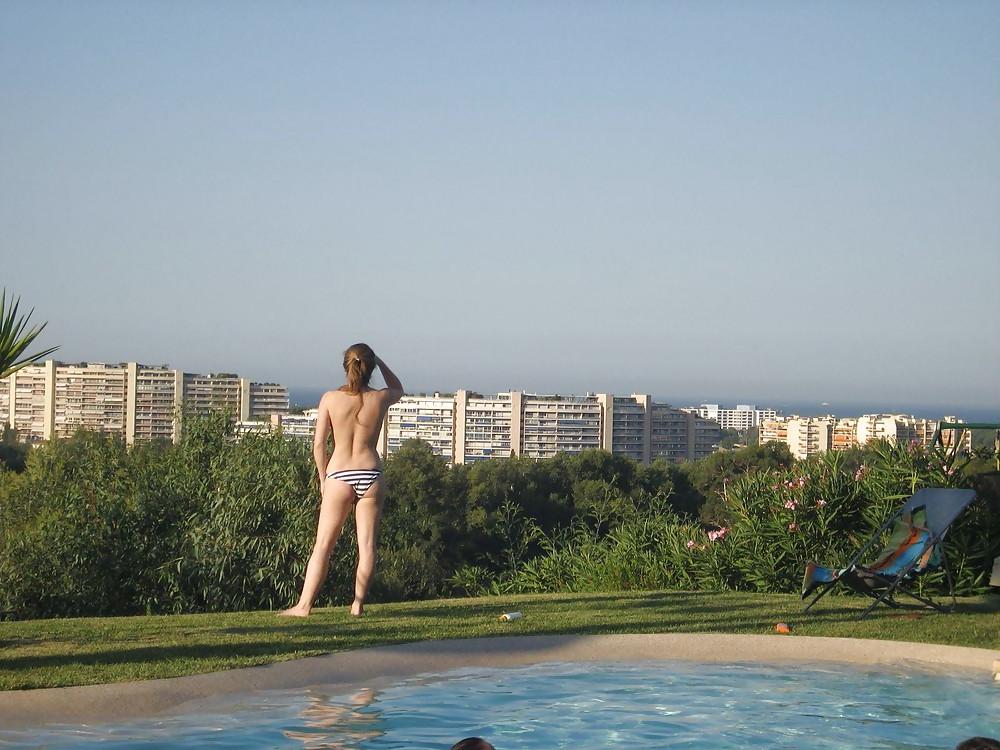 25P Dutch teen girls on holiday in Italy