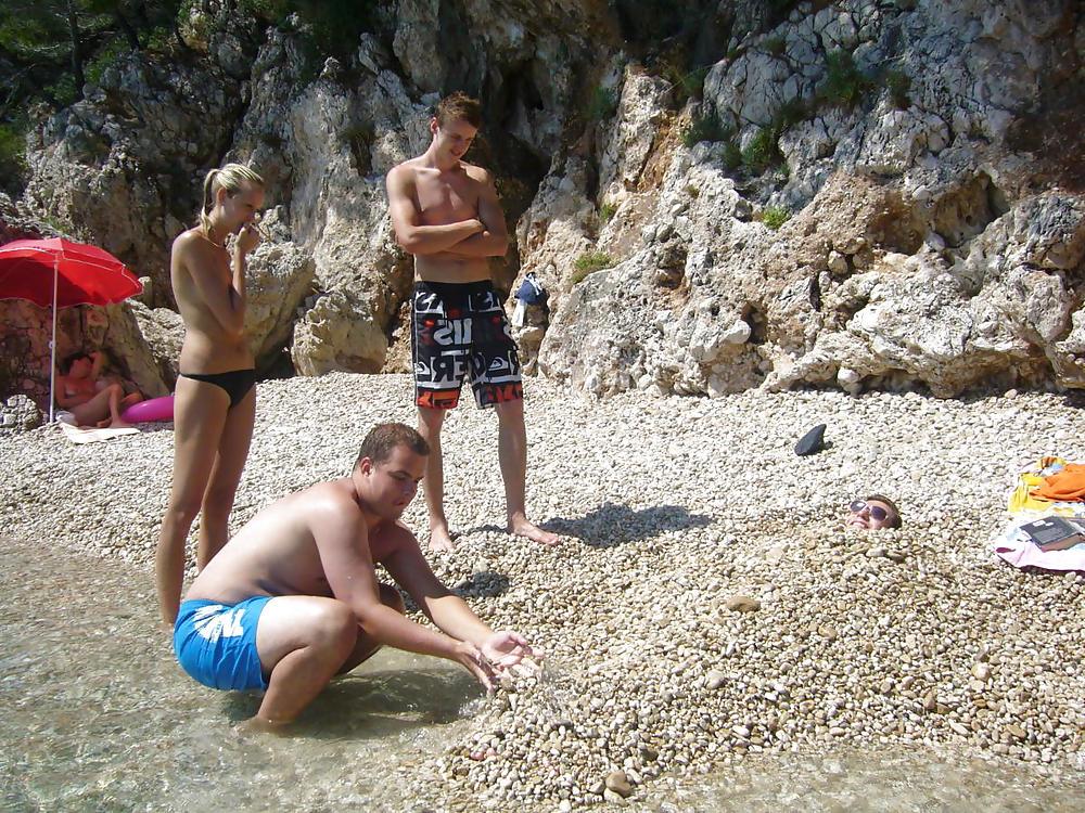 25P Teentits on holiday