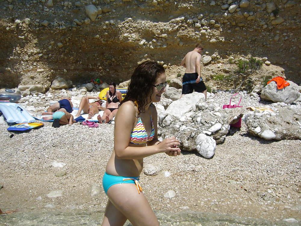 25P Teentits on holiday