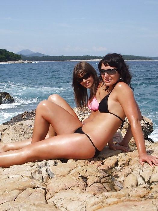 25P Teens on holiday